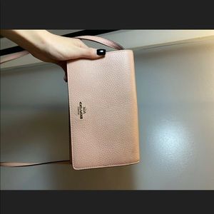 Coach shoulder bag pre-owned